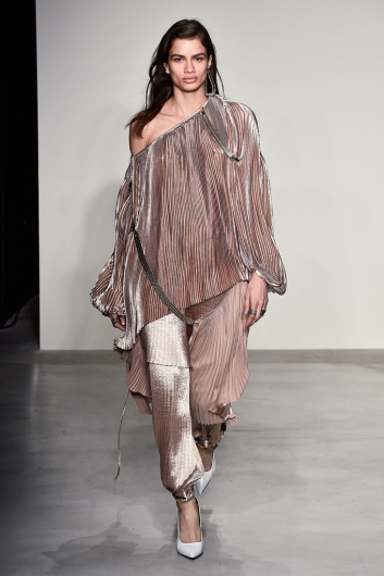 Fotoservizio/FW 18-19/WOMEN/KRIZIA/DP2/11