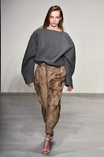 Fotoservizio/FW 18-19/WOMEN/KRIZIA/DP2/1