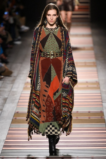 Fotoservizio/FW 18-19/WOMEN/ETRO/DP2/4