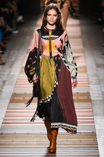 Fotoservizio/FW 18-19/WOMEN/ETRO/DP2/1