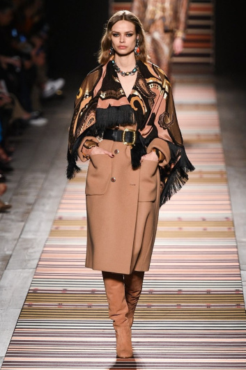 Fotoservizio/FW 18-19/WOMEN/ETRO/DP2/2