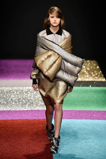 Fotoservizio/FW 18-19/WOMEN/MARCO DE VINCENZO/DP2/2