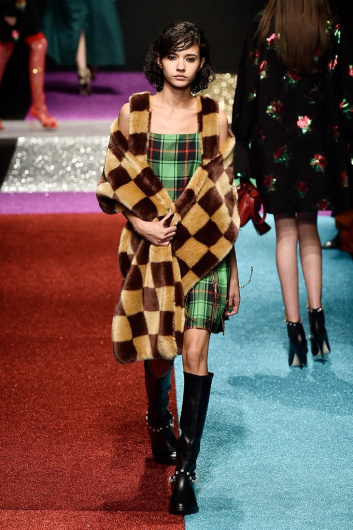 Fotoservizio/FW 18-19/WOMEN/MARCO DE VINCENZO/DP2/1