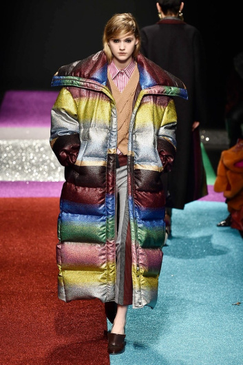 Fotoservizio/FW 18-19/WOMEN/MARCO DE VINCENZO/DP2/5