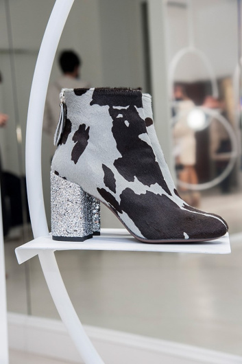 Fotoservizio/FW 18-19/WOMEN/AGL ATTILIO GIUSTI LEOMBRUNI/DP2/4