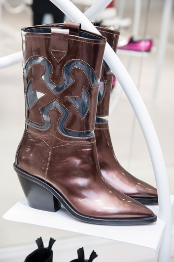 Fotoservizio/FW 18-19/WOMEN/AGL ATTILIO GIUSTI LEOMBRUNI/DP2/9