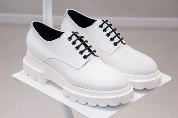 Fotoservizio/FW 18-19/WOMEN/AGL ATTILIO GIUSTI LEOMBRUNI/DP2/49