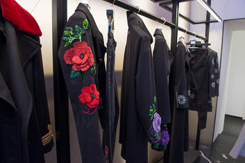 Fotoservizio/FW 18-19/WOMEN/ANTONIO CROCE/DP2/13