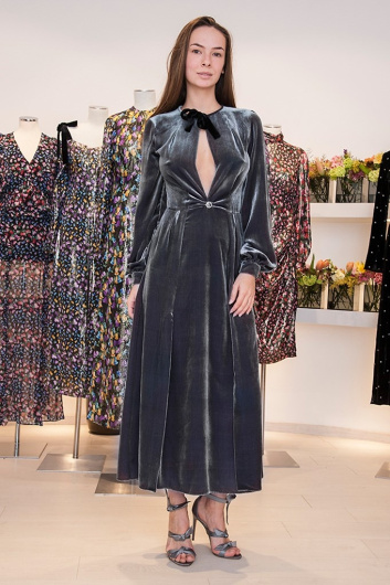 Fotoservizio/FW 18-19/WOMEN/RAQUEL DINIZ/DP2/4