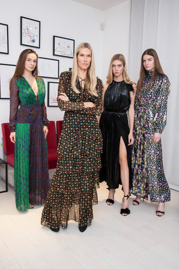 Fotoservizio/FW 18-19/WOMEN/RAQUEL DINIZ/DP2/0