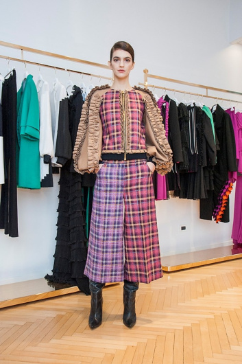 Fotoservizio/FW 18-19/WOMEN/CAPUCCI/DP2/1