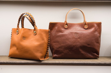 Fotoservizio/FW 18-19/WOMEN/IL BISONTE/DP2/51