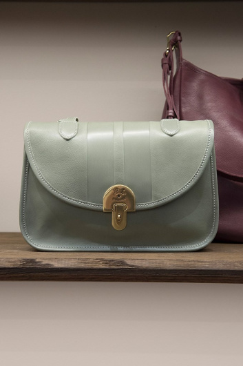 Fotoservizio/FW 18-19/WOMEN/IL BISONTE/DP2/45