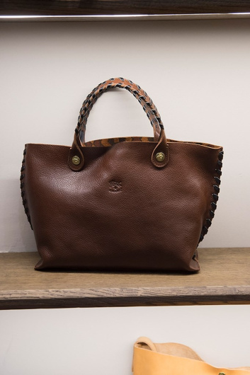 Fotoservizio/FW 18-19/WOMEN/IL BISONTE/DP2/53