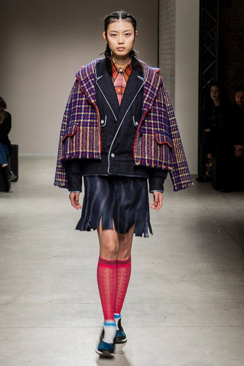 Fotoservizio/FW 18-19/WOMEN/TIZIANO GUARDINI/DP2/11