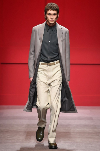 Fotoservizio/FW 18-19/WOMEN/SALVATORE FERRAGAMO/DP2/1