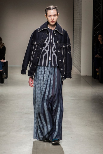 Fotoservizio/FW 18-19/WOMEN/TIZIANO GUARDINI/DP2/7