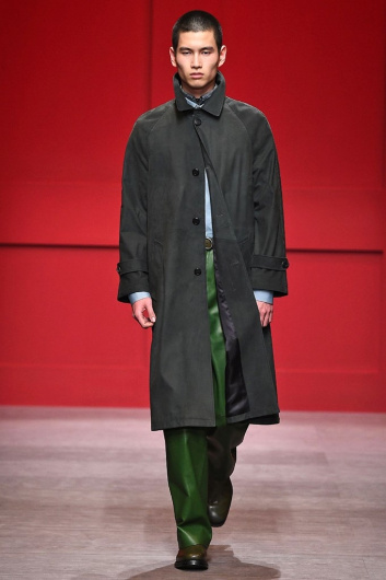 Fotoservizio/FW 18-19/WOMEN/SALVATORE FERRAGAMO/DP2/3