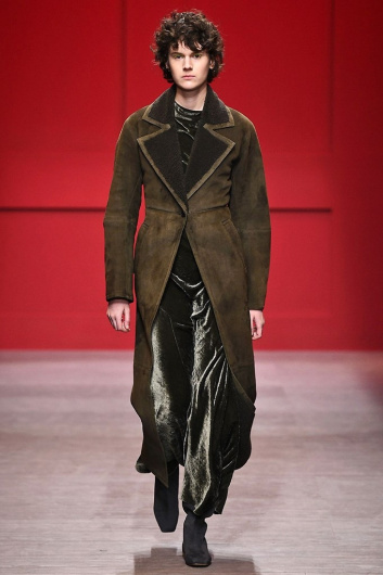 Fotoservizio/FW 18-19/WOMEN/SALVATORE FERRAGAMO/DP2/2