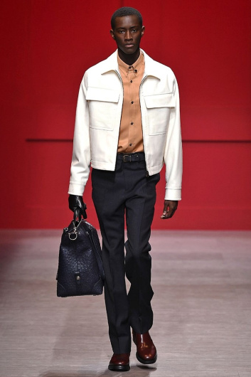 Fotoservizio/FW 18-19/WOMEN/SALVATORE FERRAGAMO/DP2/0