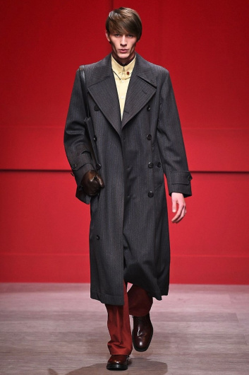 Fotoservizio/FW 18-19/WOMEN/SALVATORE FERRAGAMO/DP2/2