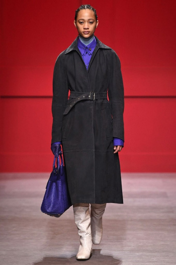 Fotoservizio/FW 18-19/WOMEN/SALVATORE FERRAGAMO/DP2/9