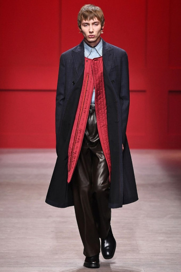Fotoservizio/FW 18-19/WOMEN/SALVATORE FERRAGAMO/DP2/2