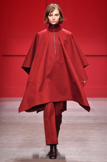 Fotoservizio/FW 18-19/WOMEN/SALVATORE FERRAGAMO/DP2/1