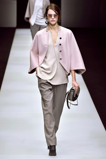 Fotoservizio/FW 18-19/WOMEN/GIORGIO ARMANI/DP2/4