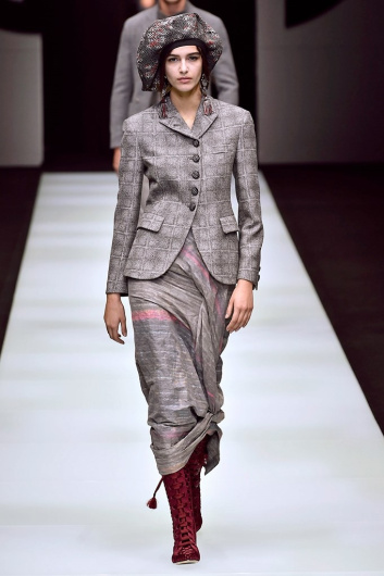 Fotoservizio/FW 18-19/WOMEN/GIORGIO ARMANI/DP2/8