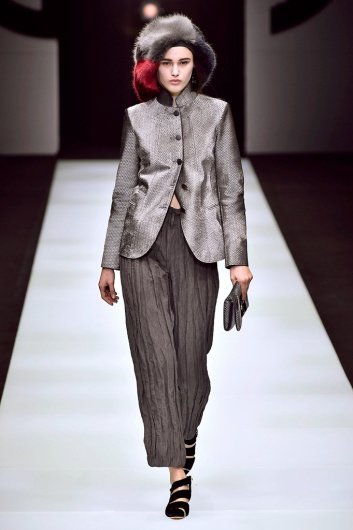 Fotoservizio/FW 18-19/WOMEN/GIORGIO ARMANI/DP2/6