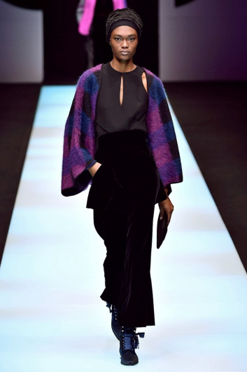 Fotoservizio/FW 18-19/WOMEN/GIORGIO ARMANI/DP2/4