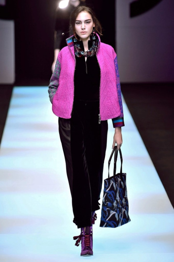 Fotoservizio/FW 18-19/WOMEN/GIORGIO ARMANI/DP2/5