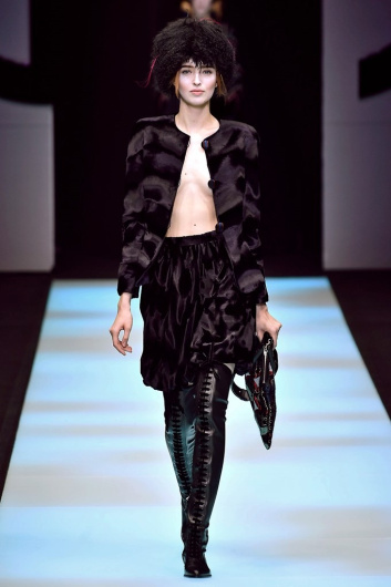 Fotoservizio/FW 18-19/WOMEN/GIORGIO ARMANI/DP2/0