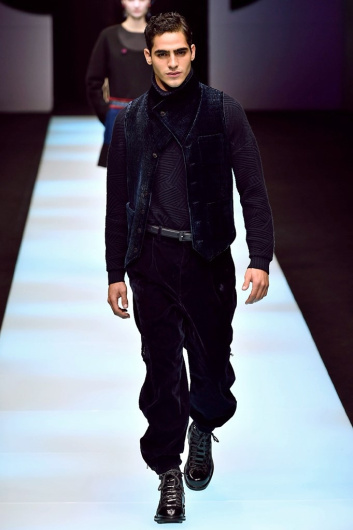 Fotoservizio/FW 18-19/WOMEN/GIORGIO ARMANI/DP2/7