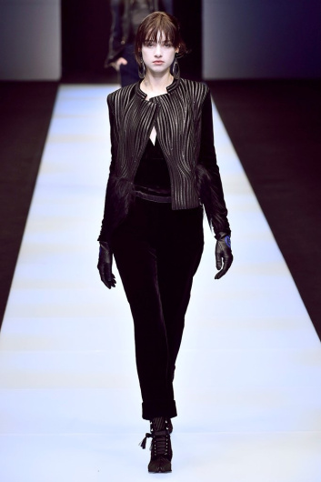 Fotoservizio/FW 18-19/WOMEN/GIORGIO ARMANI/DP2/4