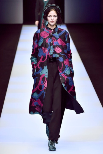 Fotoservizio/FW 18-19/WOMEN/GIORGIO ARMANI/DP2/2