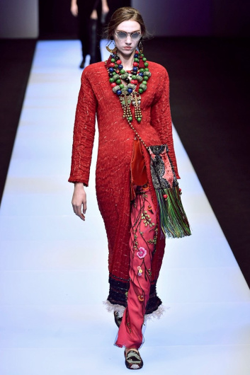 Fotoservizio/FW 18-19/WOMEN/GIORGIO ARMANI/DP2/0