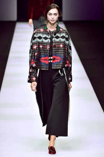 Fotoservizio/FW 18-19/WOMEN/GIORGIO ARMANI/DP2/10