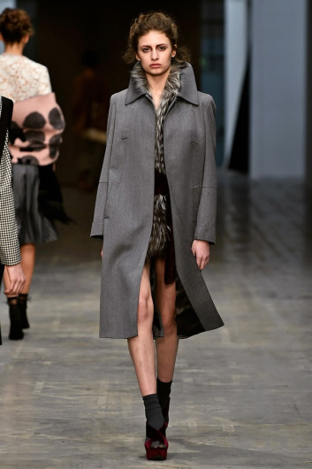 Fotoservizio/FW 18-19/WOMEN/FRANCESCA LIBERATORE/DP2/3