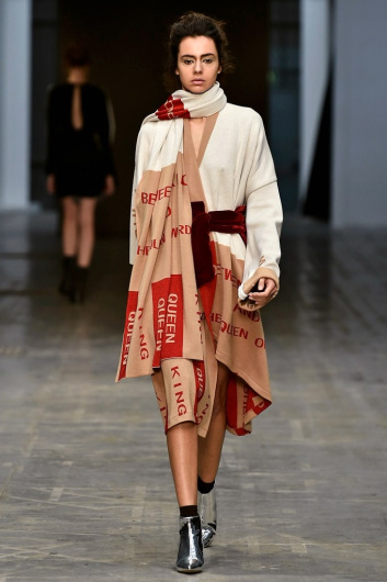 Fotoservizio/FW 18-19/WOMEN/FRANCESCA LIBERATORE/DP2/2
