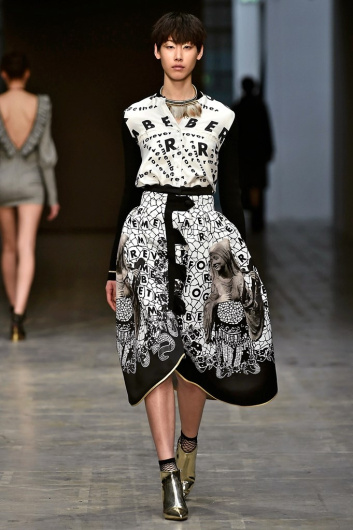 Fotoservizio/FW 18-19/WOMEN/FRANCESCA LIBERATORE/DP2/6