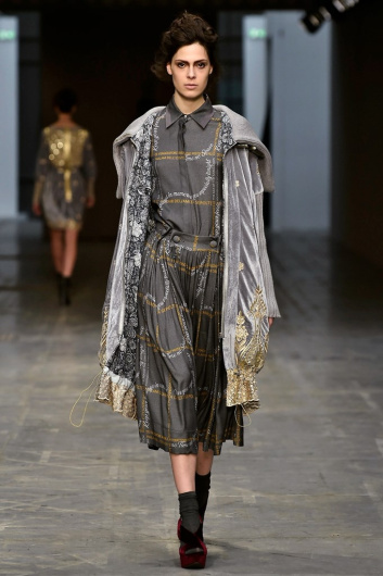 Fotoservizio/FW 18-19/WOMEN/FRANCESCA LIBERATORE/DP2/5