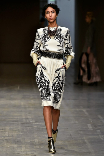 Fotoservizio/FW 18-19/WOMEN/FRANCESCA LIBERATORE/DP2/8