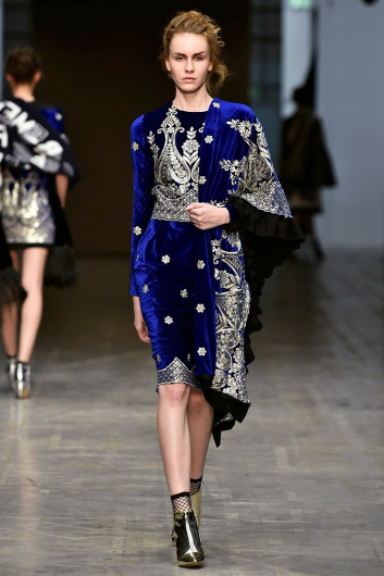 Fotoservizio/FW 18-19/WOMEN/FRANCESCA LIBERATORE/DP2/3
