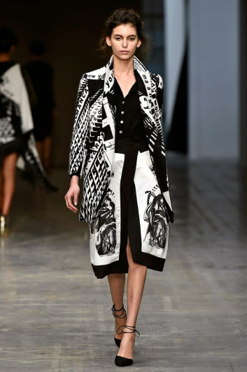 Fotoservizio/FW 18-19/WOMEN/FRANCESCA LIBERATORE/DP2/0