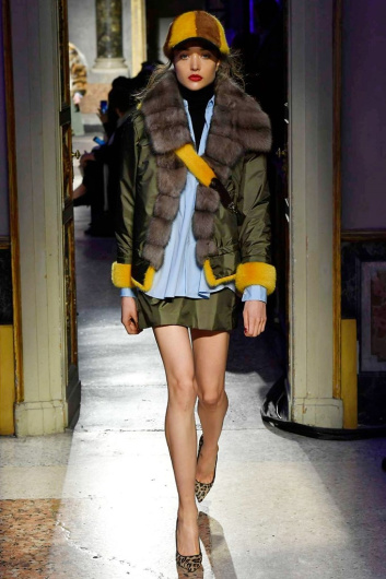 Fotoservizio/FW 18-19/WOMEN/SIMONETTA RAVIZZA/DP2/1