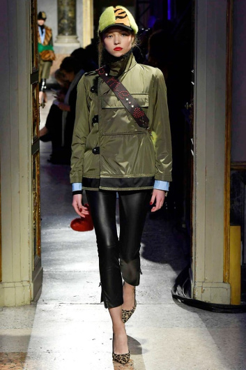 Fotoservizio/FW 18-19/WOMEN/SIMONETTA RAVIZZA/DP2/0