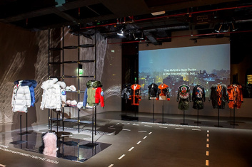 Fotoservizio/FW 18-19/WOMEN/MR & MRS ITALY PRESENTATION/DP2/70