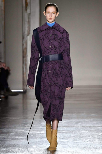 Fotoservizio/FW 18-19/WOMEN/GABRIELE COLANGELO/DP2/4